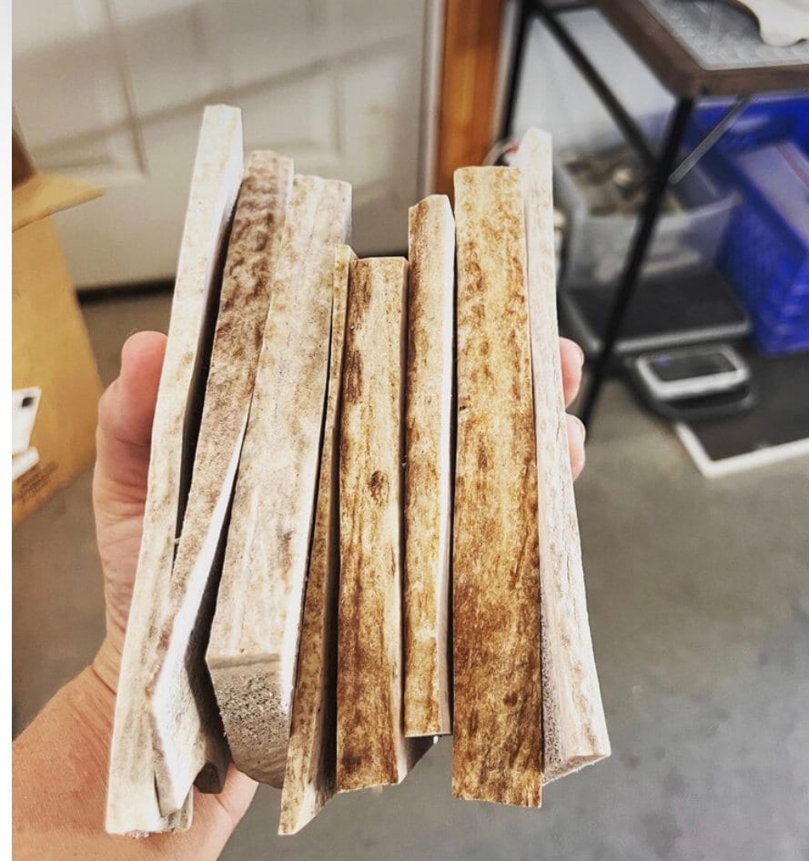1 lb Elk Antler Wafers for Dogs Naturally Shed Sliced Antler Chews, Marrow Exposed, Long Lasting Dental Treat for All Sizes - Chomper chewz